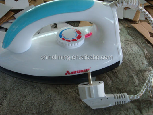 Aluminum Soleplate 220V Dry Iron for Smooth and Wrinkle-Free Clothes