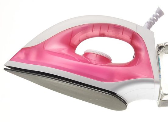 1.50m Cord Length LM-303 Steam Iron High Capacity and Smooth Ironing