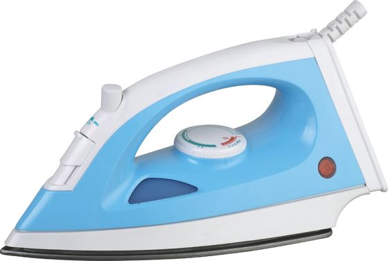 Ironing with 110-127/220-240V Steam Iron LM-788 and 20g/min Continuous Steam