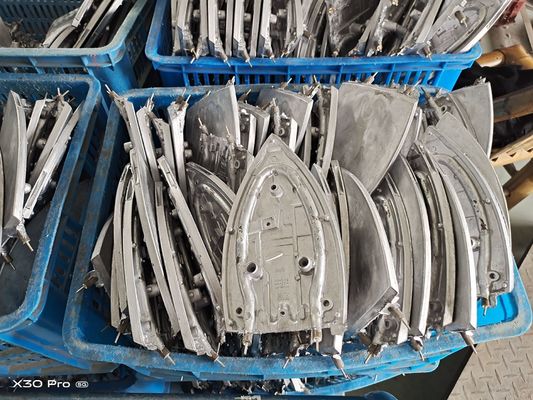 App-Controlled Household Electric Iron Soleplate Even Heat Distribution