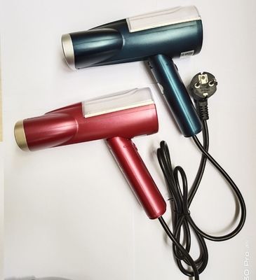 Effortlessly Remove Wrinkles with LM-1903 Portable Handheld Garment Steamer