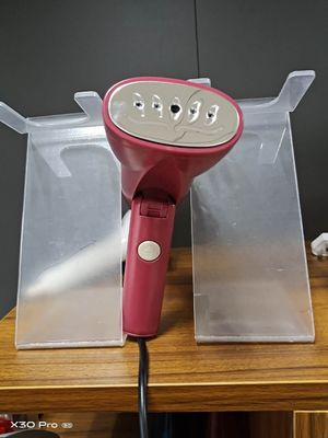 800W Power and Anti Dry Burning Capability LM-1903 Portable Handheld Garment Steamer